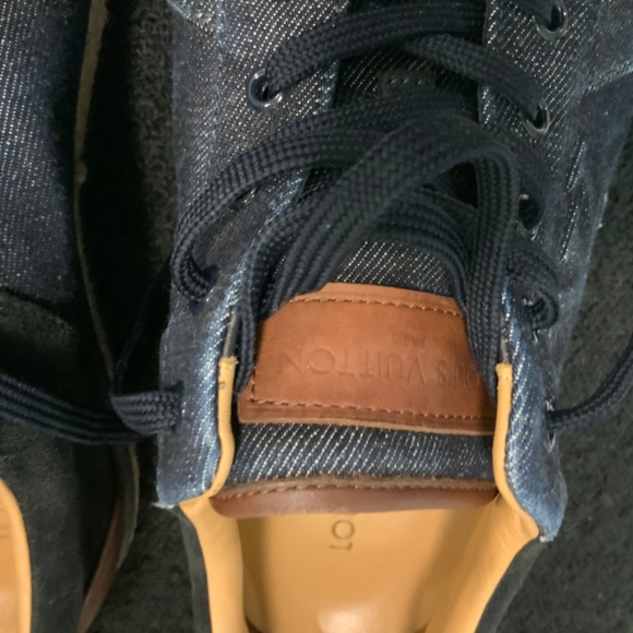 LOUIS VUITTON DENIM SNEAKERS LV SIZE 9 - Picture 6 of 8